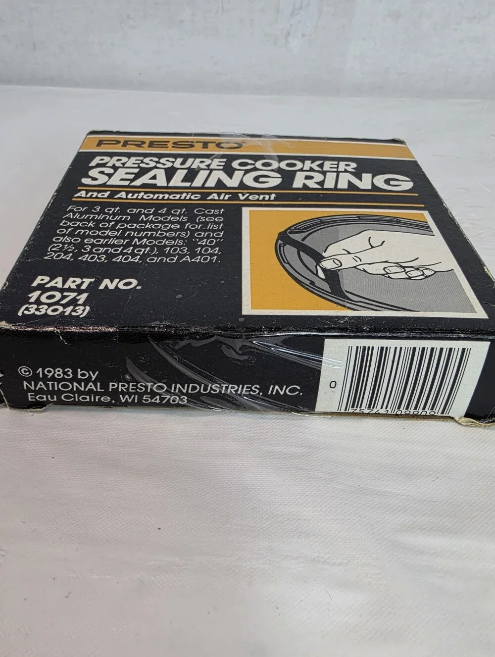 VTG (1983) Original Presto Pressure Cooker Sealing Ring (Part #1071) 33013.